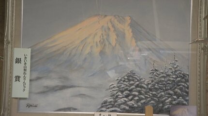 将来の夢を持っている」油絵を描き続ける98歳 絵画教室を主宰し