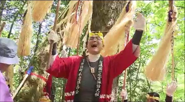 「心がだんだん高まってくるような感じ…」2028年の諏訪大社の御柱祭に向け…下社で使われる木を正式に決める【本見立て】「非常に太い迫力のある木なので伐採が楽しみ…」　|　SBC NEWS | 長野のニュース | SBC信越放送