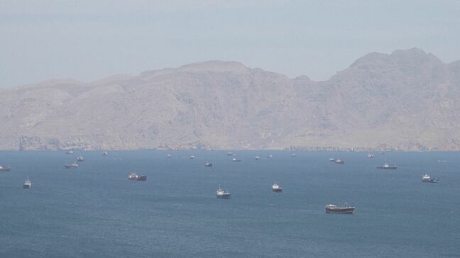ホルムズ海峡に停泊中の韓国貨物船で爆発・火災 人命被害なし トランプ大統領「イランが攻撃」|TBS NEWS DIG