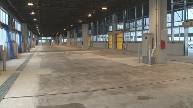 ベニズワイガニ専用　かにかご上屋完成　供用開始に向け見学会　鳥取県・境港市　|　BSSニュース | BSS山陰放送