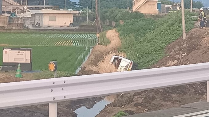 【速報】熊本市東区で水難事故「用水路に車が転落」　運転手は自力で脱出　けがなし|TBS NEWS DIG