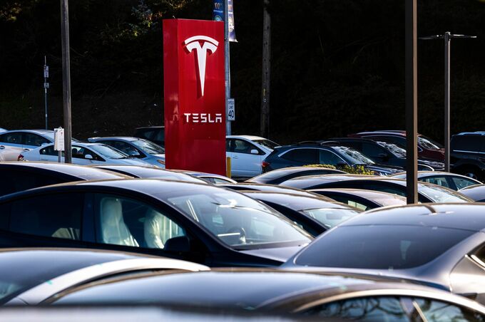 テスラ時価総額、２カ月弱で約90兆円増加－トランプトレード勝ち組に