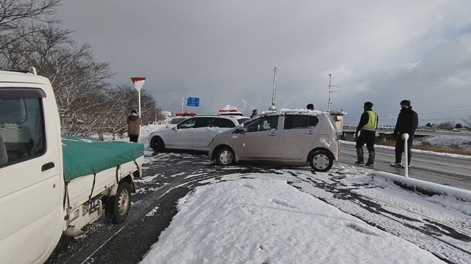 「ブレーキ踏んだけど間に合わなくて」玉突き事故を避けようと停止したら、後ろから車が…平野部でも積雪で事故相次ぐ　|　BSSニュース | BSS山陰放送