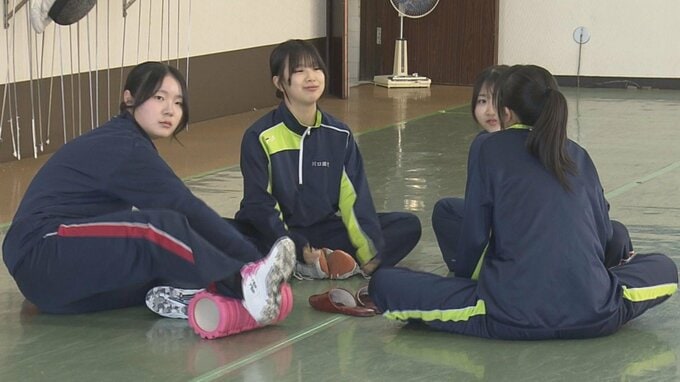 北海道・東北大会で初優勝！フェンシング全国選抜に挑む“女子高生剣士”たち　強力チームワークで目指すは「ベスト4」　黒石高校　|　青森のニュース│ATV NEWS│青森テレビ