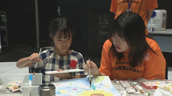 大学生が子どもたちの夏休みの宿題をおたすけ「さらに絵を好きになってほしい」|TBS NEWS DIG