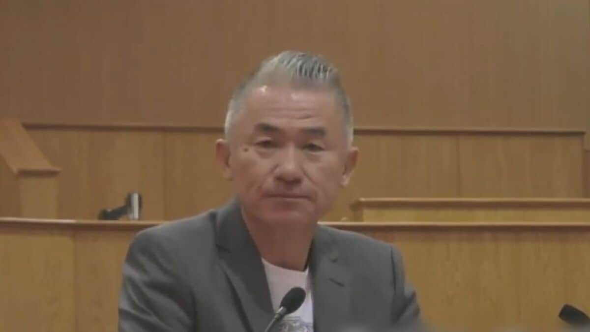 残ったプリペイドカードを知人に… 配布先のメモの一部を捨てて“証拠隠滅”か 公選法違反の疑いで逮捕の元市議 三重･津市