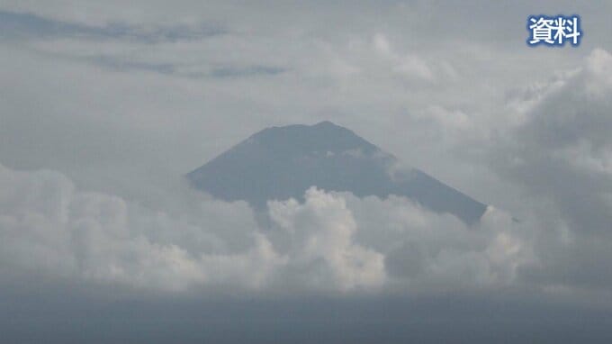 富士山　インド人の男性を救助　下山道から外れた山梨県側6合目　静岡県側から登り、下山途中で道に迷う　|TBS NEWS DIG