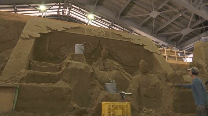 砂の美術館　第16期展示「砂で世界旅行・日本」砂像制作を公開|TBS NEWS DIG