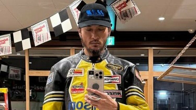 長瀬智也】バイクレース最終戦を前に呼びかけ「我々もレースを楽しみ