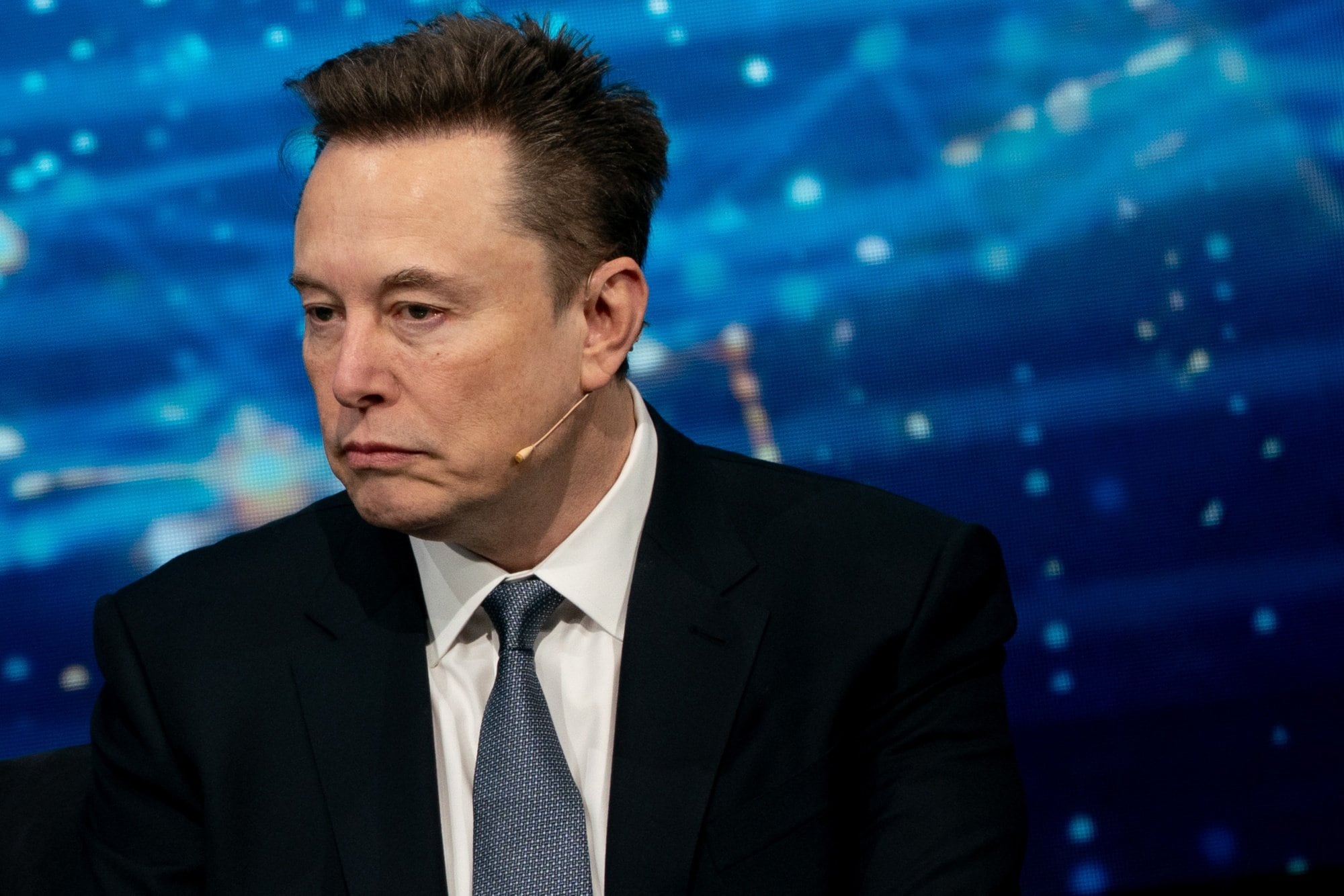 マスク氏、OpenAIとマイクロソフトに最大1340億ドルの損害賠償請求