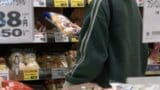 万引き夫婦か　スーパーで寿司･菓子･アイスなど食料品21点盗んだ疑い　ともに無職の43歳夫と31歳妻を逮捕　容疑認める　|　福岡のニュース｜RKB NEWS｜RKB毎日放送