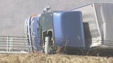 強風にあおられたか…東北道でトラック横転、一時通行止め 東北新幹線も運転見合わせ 福島 | 福島のニュース│TUF