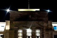 米ＦＲＢ、翌日物リバースレポの金利引き下げ－市場の円滑な機能狙う| TBS CROSS DIG with Bloomberg