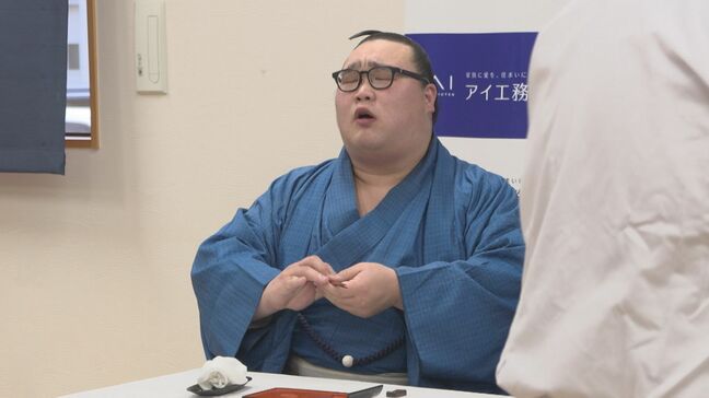 「今年は最高の白熊を」初場所応援　二所ノ関部屋に初競りマグロ　お寿司に舌鼓|TBS NEWS DIG