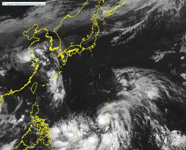 東シナ海の「熱帯低気圧」は「台風」へと発達せず 「台風13号」は当初の予想より強まり3連休に沖縄接近か 14⽇から15⽇は沖縄・奄美を中⼼に「⼤荒れ」「⼤しけ」「警報級の⼤⾬」となるおそれ|TBS NEWS DIG