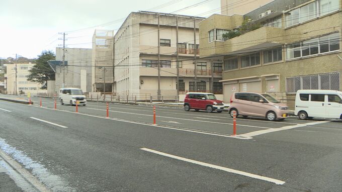 雪で道路が凍結しスリップ　救急車が乗用車に追突　山口県下関市|TBS NEWS DIG