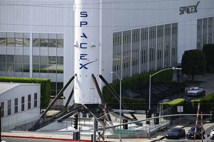 スペースXのIPO直接参加できず、アジア投資家が代替策へ－日豪は例外