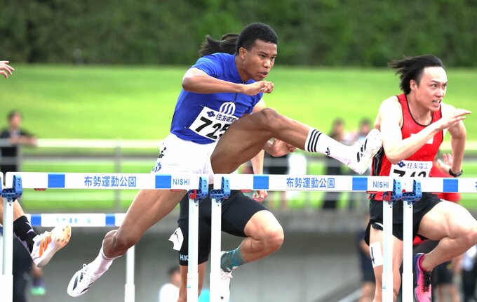 古賀ジェレミー、男子110mハードルで銀メダル！12秒97をマークし今大会日本勢2人目の表彰台【U20世界陸上】|TBS NEWS DIG