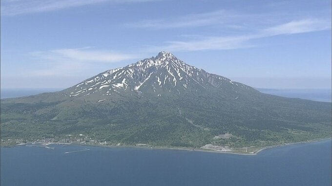 「外国人が避難小屋にいる」利尻山でオランダ国籍の男性が負傷、警察ヘリコプターに救助され病院搬送　左足ねんざと診断　北海道利尻富士町|TBS NEWS DIG