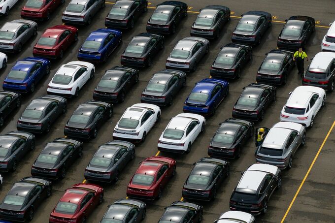 トランプ米政権、自動車産業を対象とした関税の軽減検討－関係者