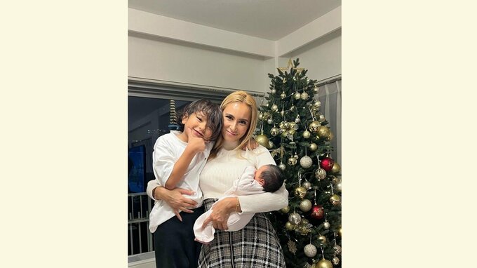 【40歳で初孫】実業家でモデルのMALIA.さん「お嫁ちゃんとお孫ちゃんが退院して帰ってきてくれました」睦まじい家族写真を投稿|TBS NEWS DIG