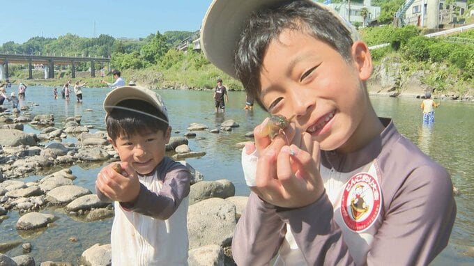 真夏日の暑さの中　伝統のどんこ釣り大会　大分　|　大分のニュース｜OBS NEWS｜大分放送