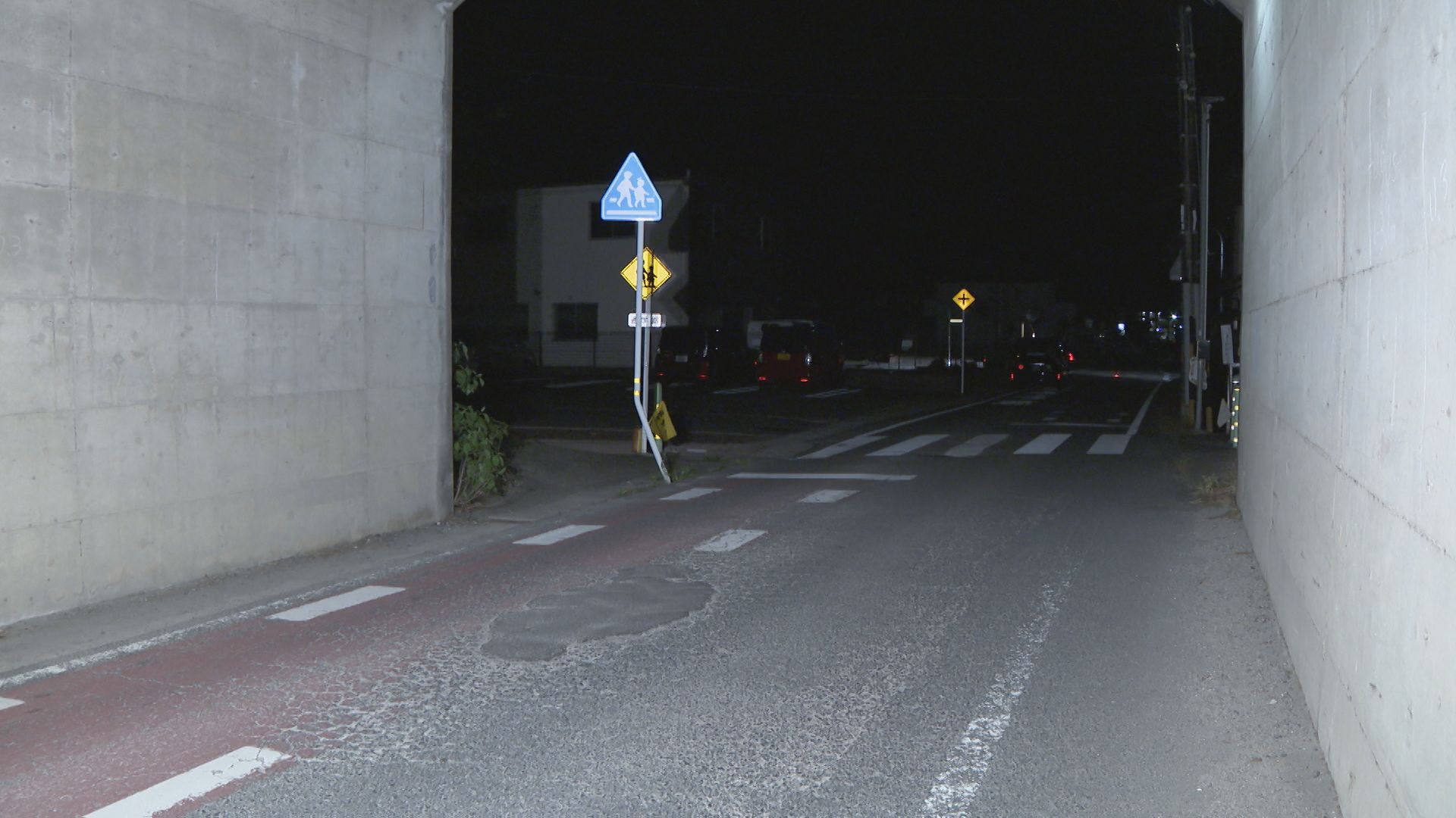 交差点で車と出会い頭に衝突　自転車の15歳少年が意識不明の重体　岐阜・多治見市