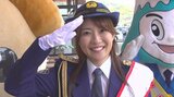 テレビ山梨アナウンサーが一日警察署長に　中学生に交通安全を呼びかけ|TBS NEWS DIG
