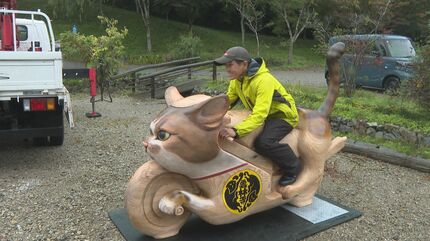チェンソーアート招き猫 楽天市場】《数量限定》チェーンソーアート・招き虎の置物(1点)トラを