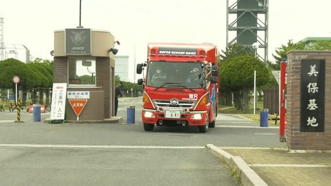 「車体と梯子の間に身体が挟まれている」航空自衛隊美保基地の車庫内で、自衛隊員とみられる男性が高所作業車の車体と梯子の間に挟まれる　心肺停止状態でドクターヘリ搬送　鳥取県境港市|TBS NEWS DIG