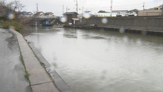 川の中にうつぶせの状態で浮いている人を発見　救助するもすでに亡くなった状態　島根県松江市|TBS NEWS DIG