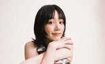 【 のん 】　「60'sなムードのメイク　下まつ毛ばさっとしてたのが好き。」　最新オフショットに反響|TBS NEWS DIG
