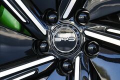 中国ＢＹＤ株、今週約20％高－自動運転技術巡る発表控え期待感| TBS CROSS DIG with Bloomberg