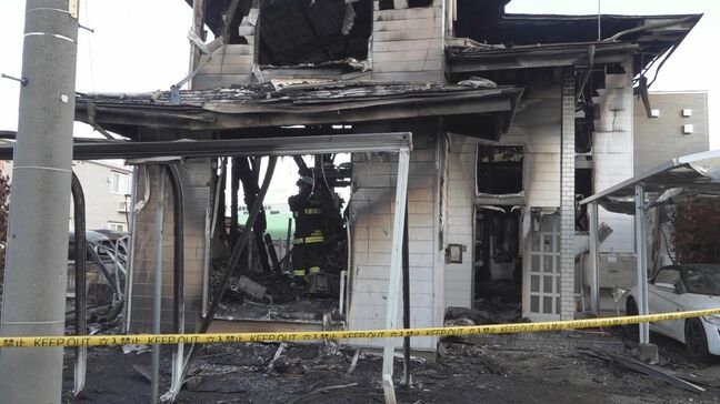 「真っ赤だった」千曲市で住宅を全焼　1人死亡1人軽傷　周辺の住宅5棟の壁や車4台が焼ける　長野|TBS NEWS DIG