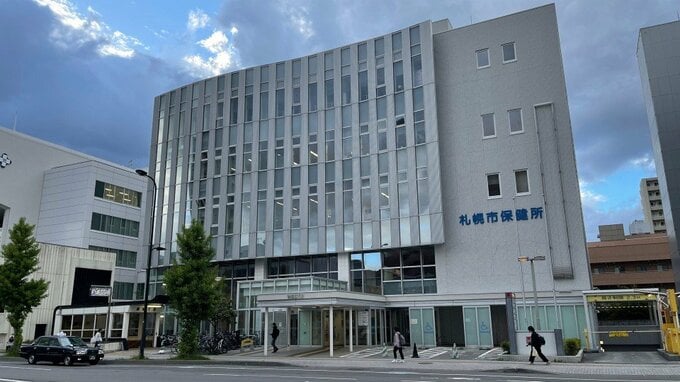 結婚式場で男女27人集団“ノロウィルス”食中毒、5日前この式場で乳児が便をもらし…効果がない“エタノール”で消毒し感染拡大　札幌市保健所|TBS NEWS DIG