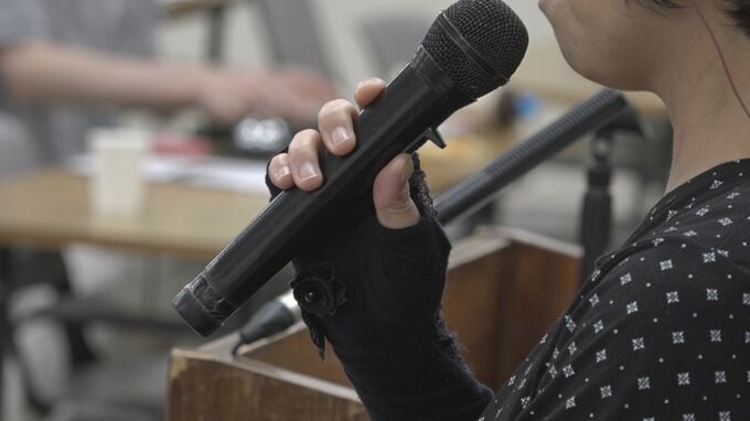 海外赴任先で過労自殺した息子を持つ母　遺族として語り始めた理由「海外勤務での過労死や精神疾患を考えてほしい」　|　富山のニュース｜天気・防災｜チューリップテレビ