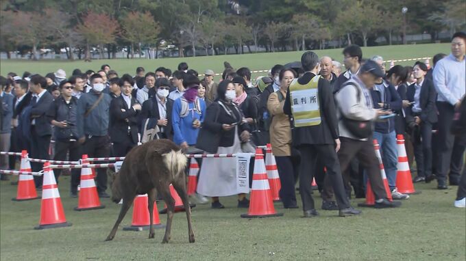 【速報】安倍元総理銃撃事件初公判 傍聴券の倍率は「22.7倍」 727人が奈良公園に列|TBS NEWS DIG