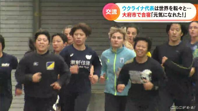 練習のため世界を転々…ウクライナの女子レスリング代表チームが愛知に　9か国目の日本で練習を続ける選手たちの思い　|　名古屋・愛知・岐阜・三重のニュース【CBC news】 | CBC web