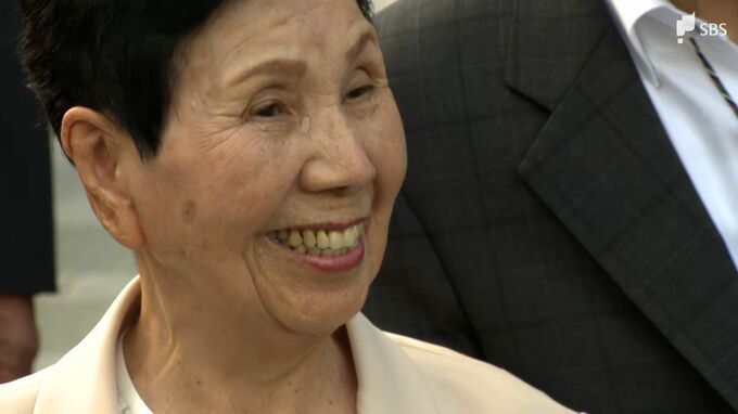 裁判長 無罪判決の袴田巖さんの姉ひで子さんに「申し訳ない」と謝罪【速報「袴田事件」再審判決】　|　静岡のニュース | SBSNEWS | 静岡放送
