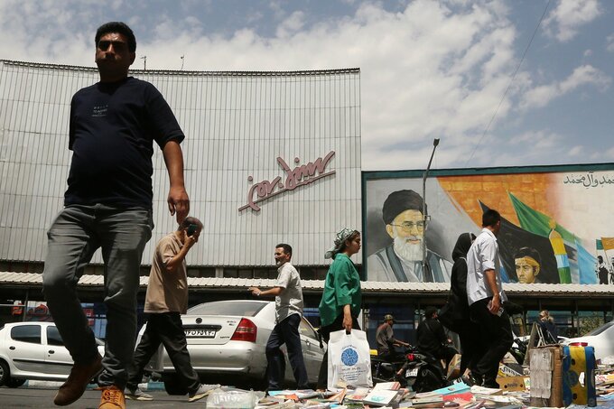 イラン国民は食料購入にも困窮、ツケ払い広がる－米国は経済圧力強化