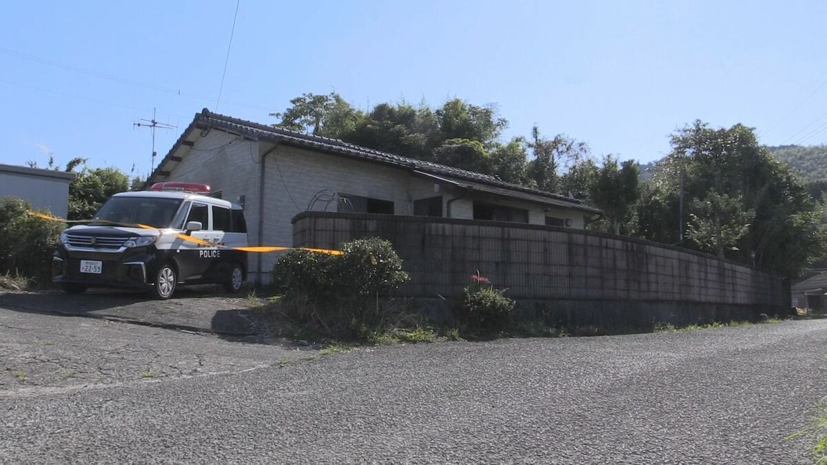 「隣の家が燃えている」住人の高齢夫婦を救急搬送　伊佐市で住宅火災　鹿児島県