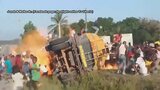 横転のタンクローリー爆発　ガソリン持ち去ろうと集まった40人以上死亡　アフリカ西部|TBS NEWS DIG