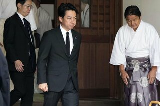 小泉防衛相が靖国参拝、「不戦の誓い」投稿－高市首相は見送りと報道| TBS CROSS DIG with Bloomberg