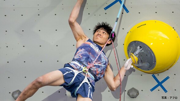 前人未踏!19歳、安楽宙斗が男子ボルダー史上初の4連覇 僅差のデッドヒートに勝利 リードは鈴木音生が銀で好調キープ【スポーツクライミング】|TBS NEWS DIG