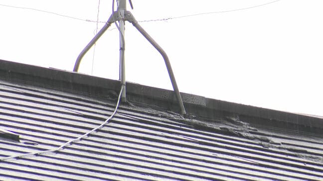 「雷が家に落ちてクローゼットからパチパチ音がしている」落雷の影響で火が出た可能性　佐賀県内で住宅火災あいつぐ|TBS NEWS DIG