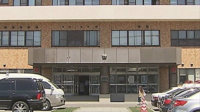 「中年の男が、一方的に暴力をふるっている」面識ない50代男性を殴ったり、投げ飛ばしたり…暴行容疑で職業不詳の男(33)逮捕　札幌市西区　|　北海道のニュース｜HBC北海道放送