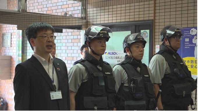 《現金輸送車》でPR ながさきピース文化祭　|　長崎のニュース | 天気 | NBC長崎放送