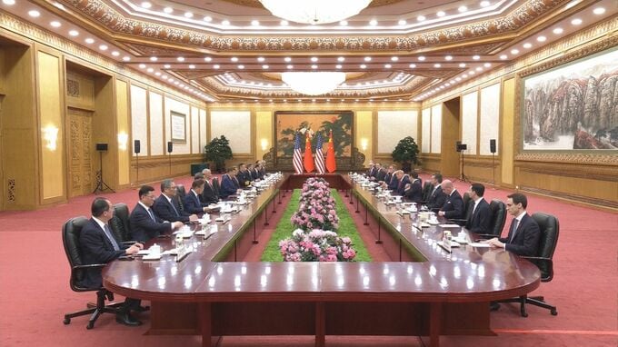 【速報】米中首脳会談はじまる　イラン情勢や台湾問題などが議題に　歓迎式典では習近平国家主席が天安門広場を指さし説明する姿も