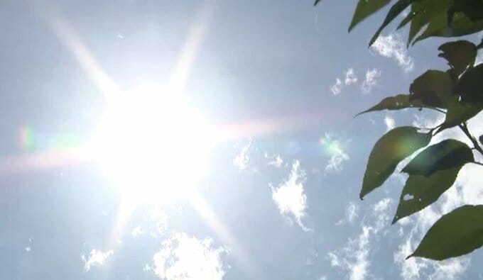 長野県内は高気圧に覆われ真夏並みの暑さに　平年を４度から７度ほど上回る|TBS NEWS DIG