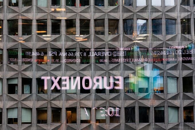 【欧州市況】トランプ氏の対ＥＵ関税発言で国債買われる－株は下落